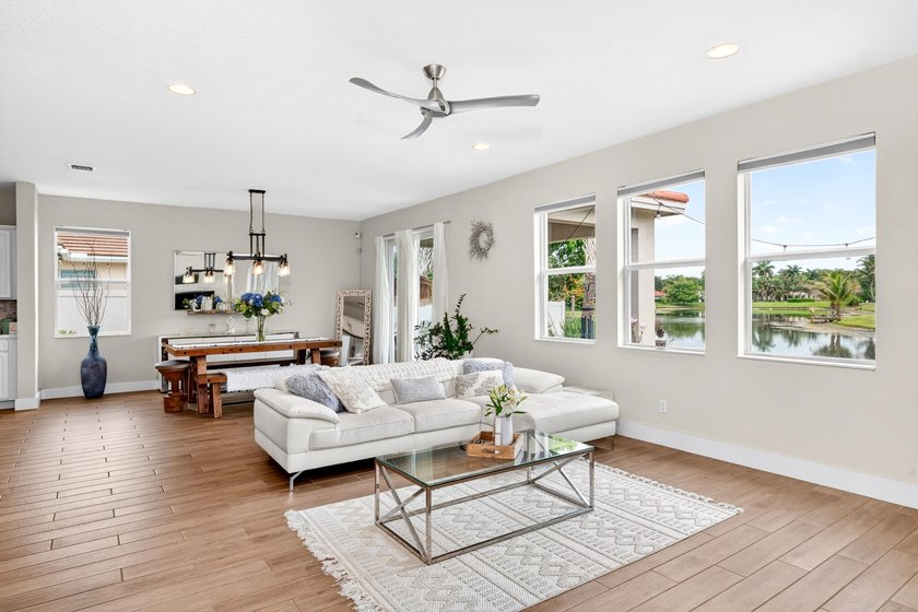 YOU CAN RENT OUT THE PROPERTY IMMEDIATELY! Welcome home to your - photo 24
