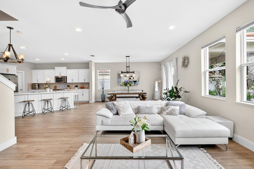 YOU CAN RENT OUT THE PROPERTY IMMEDIATELY! Welcome home to your - photo 26