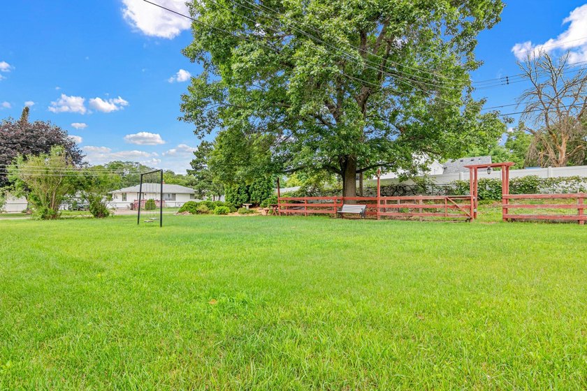 First time on the market! Lovingly maintained by the original - photo 30