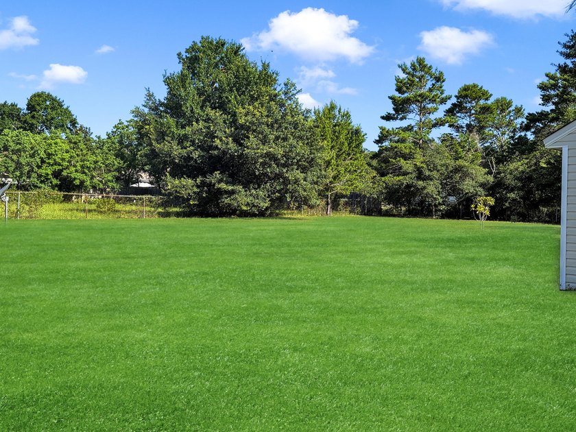 This 3 BR 2 BA home is located on one of the highest lots in the - photo 5