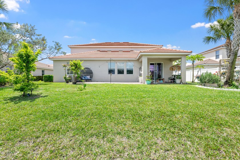 YOU CAN RENT OUT THE PROPERTY IMMEDIATELY! Welcome home to your - photo 49