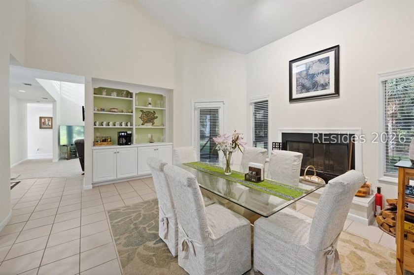 No HOA and MINUTES away from Historic Old Town Bluffton! The - photo 8