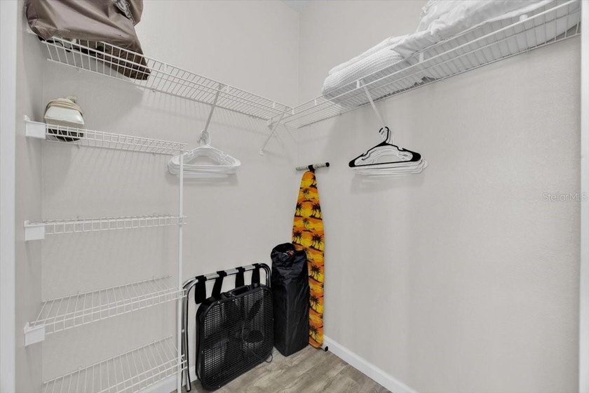 Under contract-accepting backup offers. FIRST floor and fully - photo 12