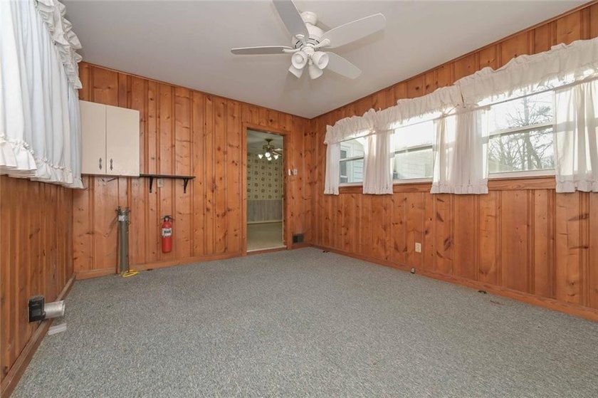 Rare find 5 acre oasis in the middle of the city! Secluded and - photo 31
