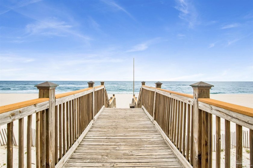 EXPERIENCE TRUE PERDIDO KEY LIFE FROM THIS 4-BEDROOM WEST-CORNER - photo 41
