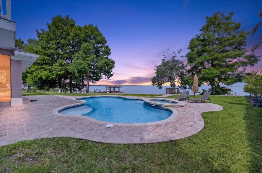An unparalleled lakefront opportunity in Downtown Winter Garden - photo 2