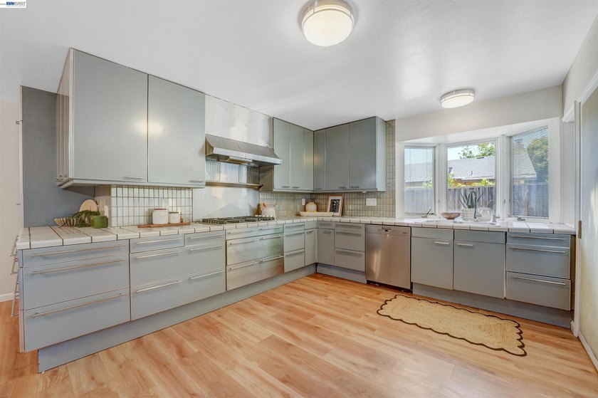 Modern comfort, thoughtful updates, and plenty of space to make - photo 15