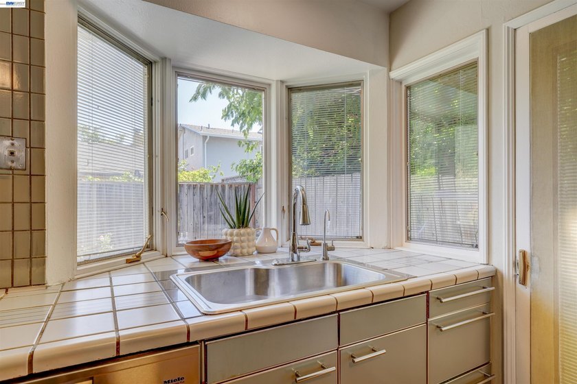 Modern comfort, thoughtful updates, and plenty of space to make - photo 17