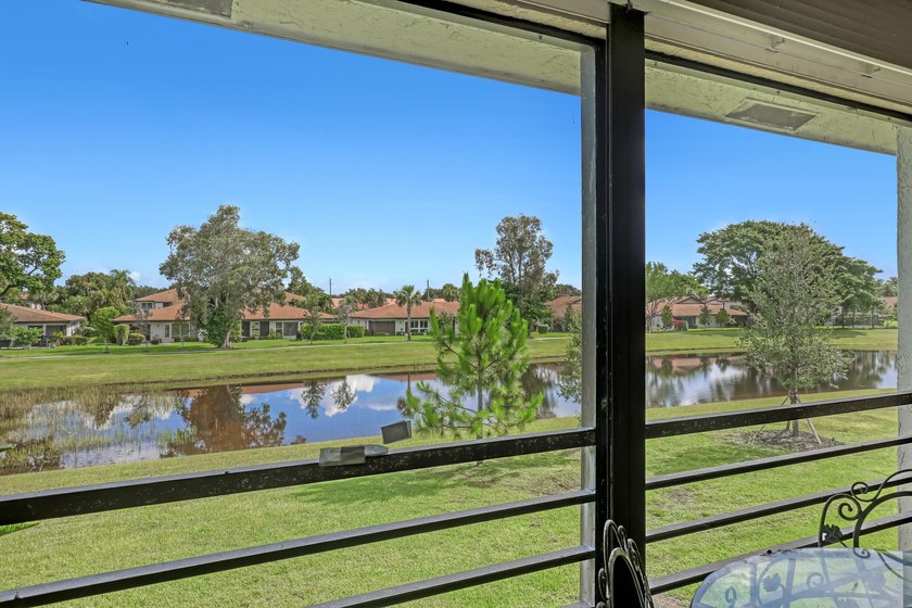 New Resort Style Clubhouse. 2BR/2BA condo featuring a desirable - photo 20