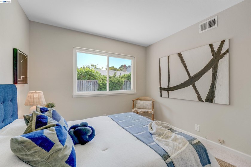 Modern comfort, thoughtful updates, and plenty of space to make - photo 34