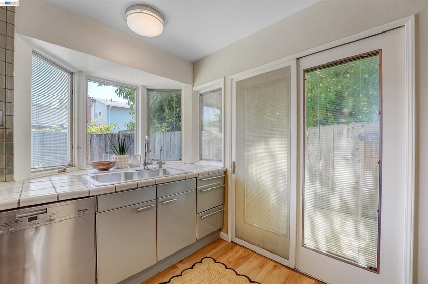 Modern comfort, thoughtful updates, and plenty of space to make - photo 40