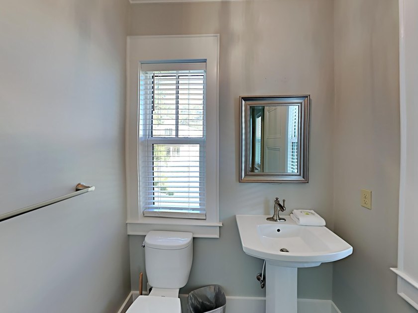 Welcome to this charming home located in Santa Rosa Beach, FL - photo 10