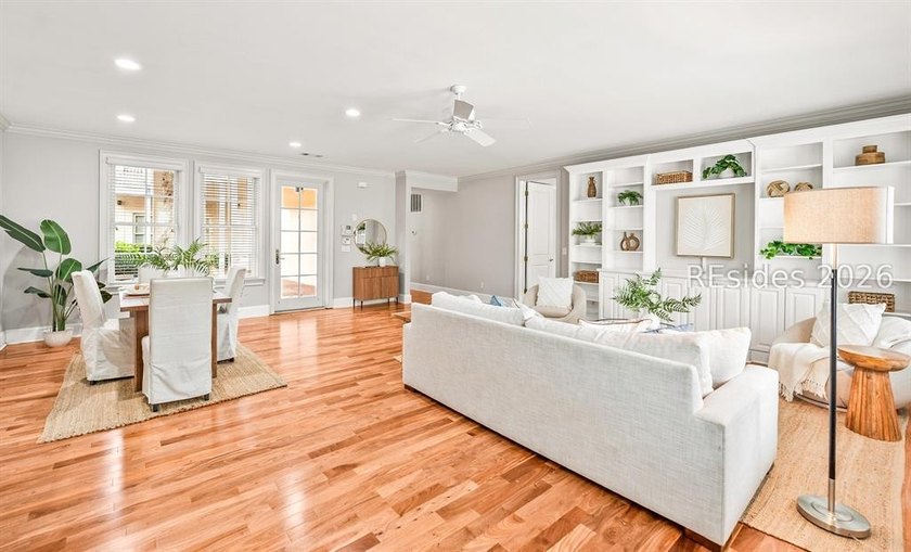 Welcome home to this luxurious lock-and-leave condominium in - photo 10
