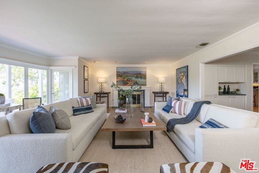 Welcome home to this truly one of a kind Silver Lake home - photo 15