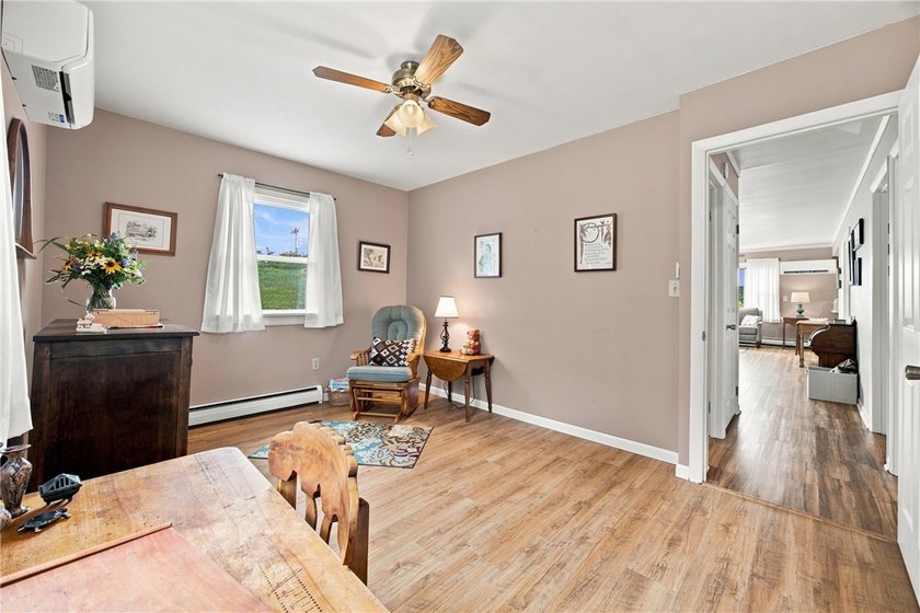 Welcome to the home you've been waiting for! Situated scenically - photo 20