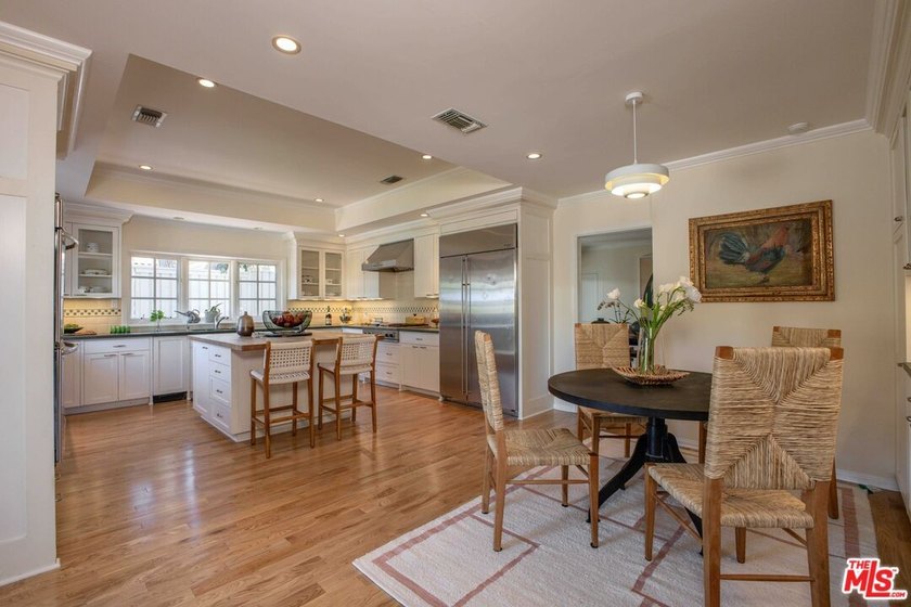 Welcome home to this truly one of a kind Silver Lake home - photo 34