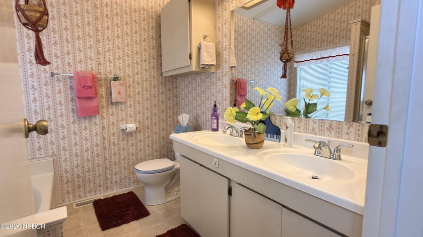 Enjoy living here at Quail Meadows East at 3420 Bent Tree Drive - photo 14