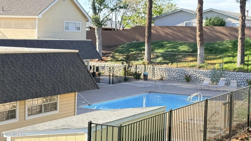 Enjoy living here at Quail Meadows East at 3420 Bent Tree Drive - photo 25