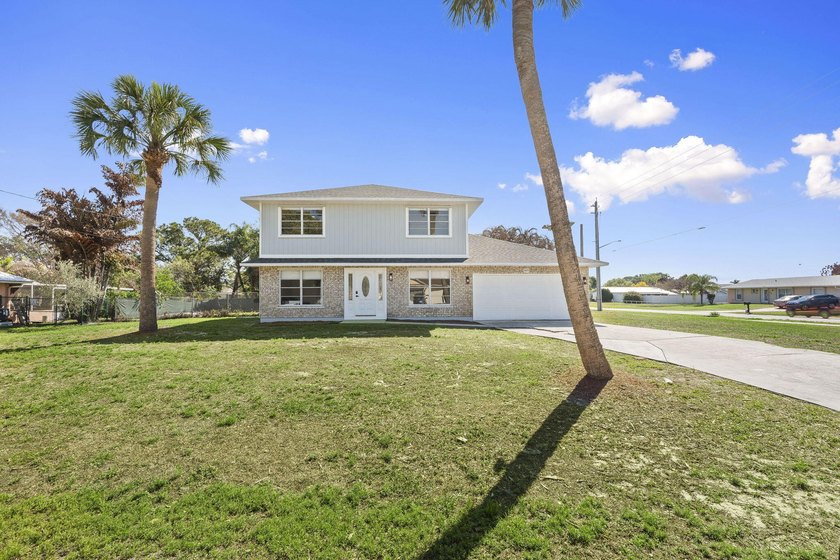 Positioned on a navigable finger of the St. Lucie River with - photo 8