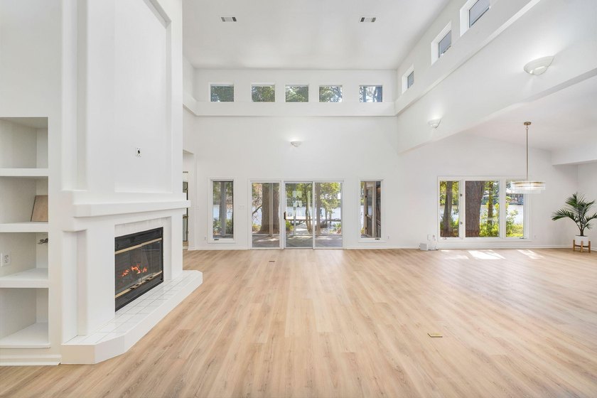 A rare waterfront retreat where privacy, panoramic bayou views - photo 9