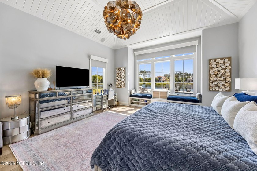 This Hampton's Inspired dream home from Architectural Classic - photo 31