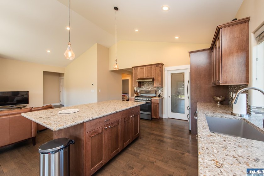 This beautifully maintained 2022 home offers effortless living - photo 16