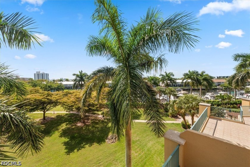 Amazing Riverfront Living-Sunrise Views from the 4th Floor! Wake - photo 21
