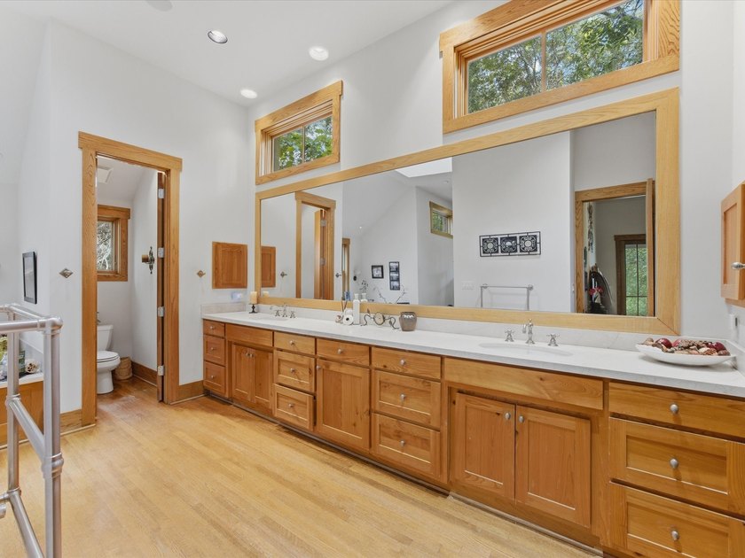 EXTRAORDINARY ALEDO ESTATE that so many have dreamt of owning is - photo 23