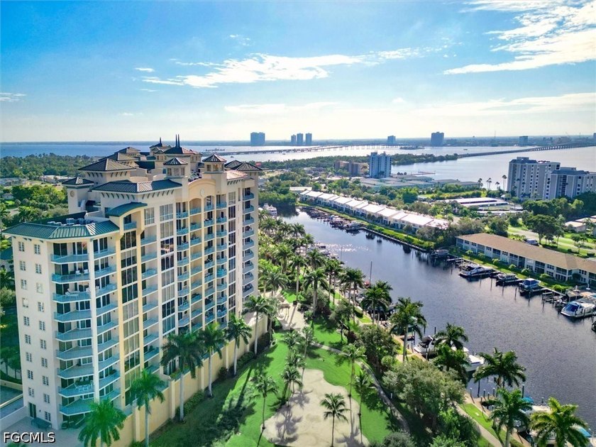 Amazing Riverfront Living-Sunrise Views from the 4th Floor! Wake - photo 32