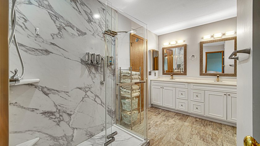Welcome home to this beautifully maintained home on a desirable - photo 19