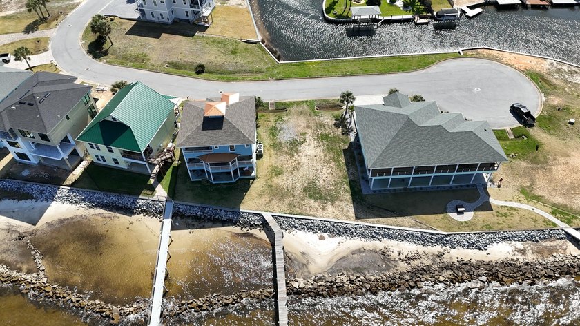 Here's your chance to build your dream home on the water with - photo 21