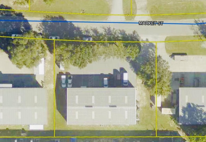 This 5,000 SF Office Warehouse is situated in the heart of Santa - photo 3