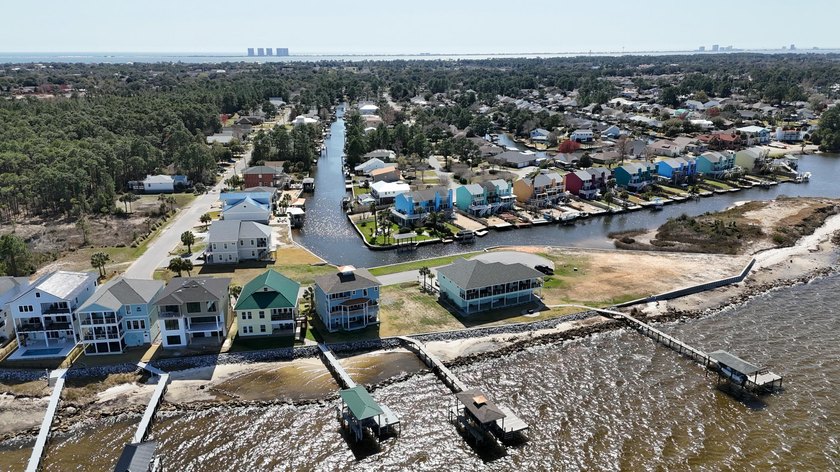 Here's your chance to build your dream home on the water with - photo 37