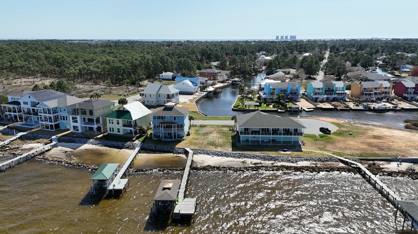 Here's your chance to build your dream home on the water with - photo 43