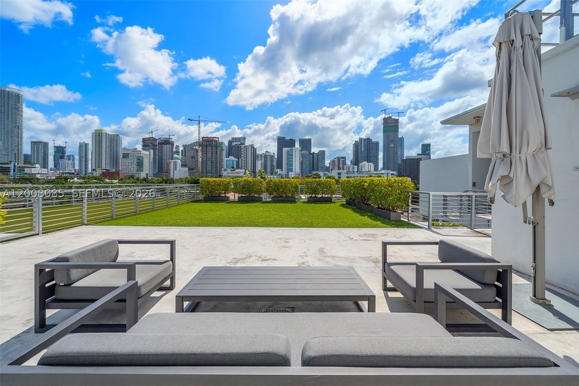 A rare opportunity to own within one of The Roads' most - photo 7