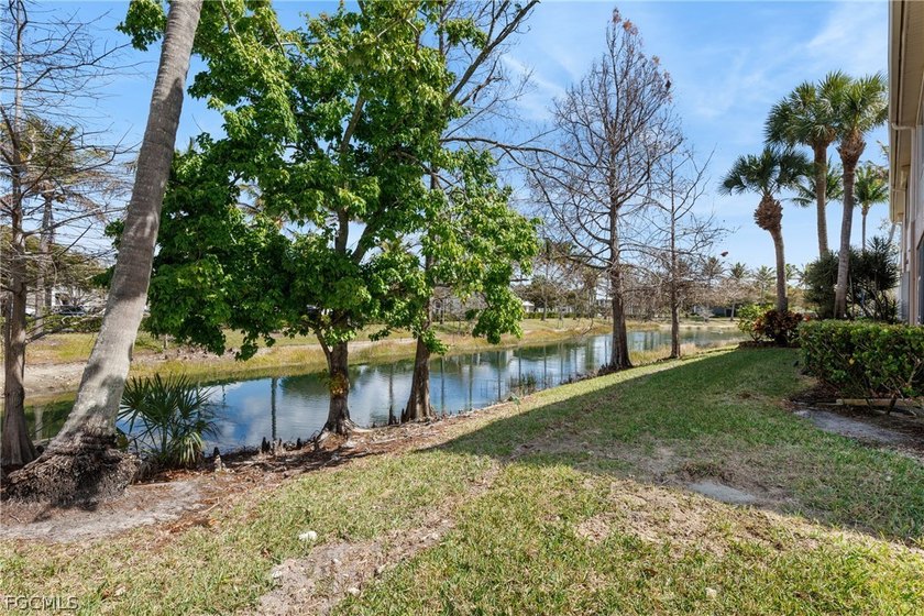 Experience comfortable Florida living in the beautiful community - photo 23