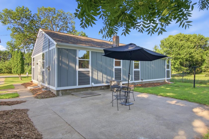 Welcome To The Newly Remodeled - W9486 State Highway 35, Pepin - photo 7