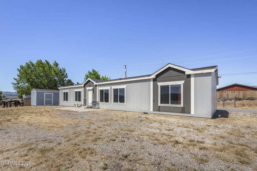 Enjoy the perfect blend of space, comfort, and panoramic Nevada - photo 4