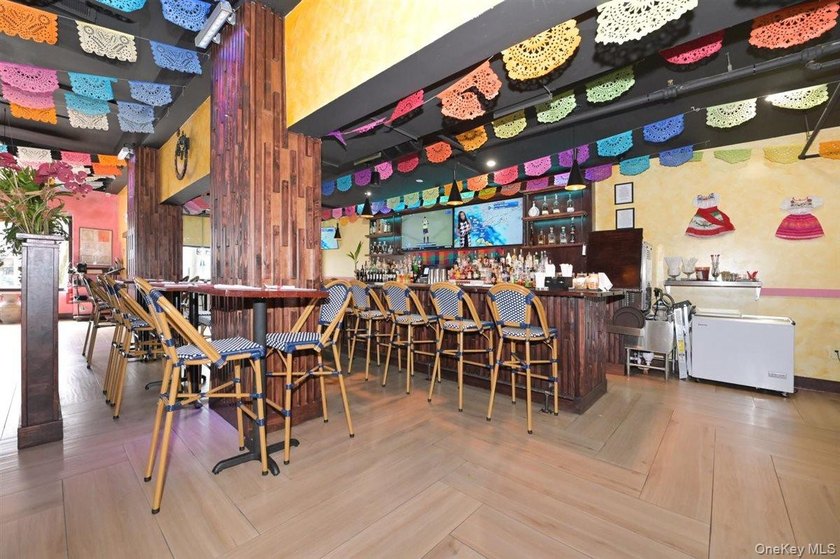 Welcome to Mama Rosa Restaurant, a warm and inviting dining - photo 17
