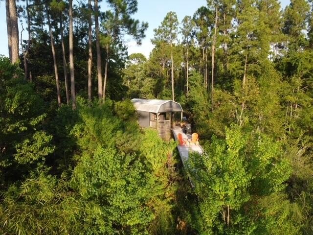 A unique residential homesite offering privacy, natural - photo 9