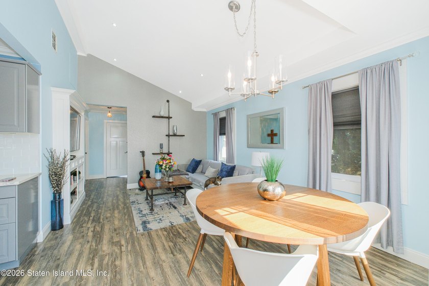 Charming detached ranch with fully finished detached garage - photo 30