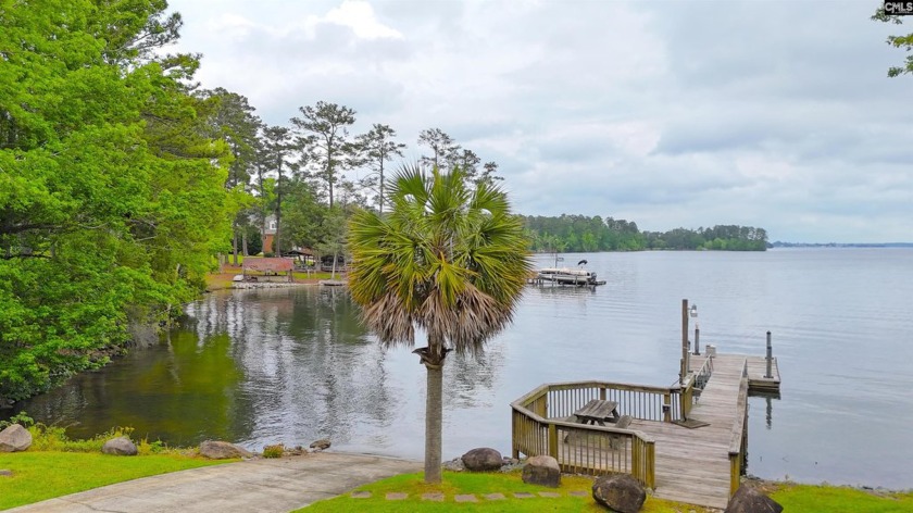 Welcome to your dream lakeside retreat on the stunning Lake - photo 10