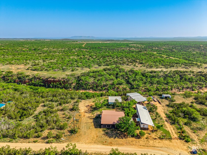Looking for your own oasis in Robert Lee? Look no further! This - photo 41