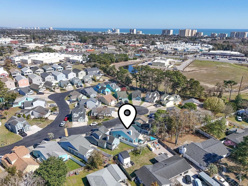 Location, Location, Location! Welcome home to this beautifully - photo 2