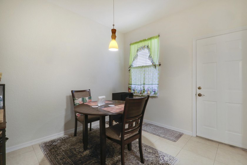 Great Investment Opportunity! Long term tenant in place at - photo 11