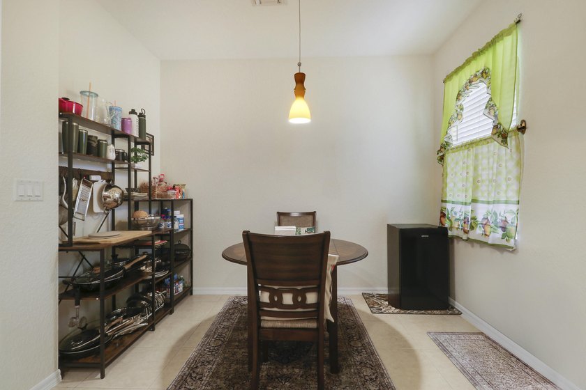 Great Investment Opportunity! Long term tenant in place at - photo 12