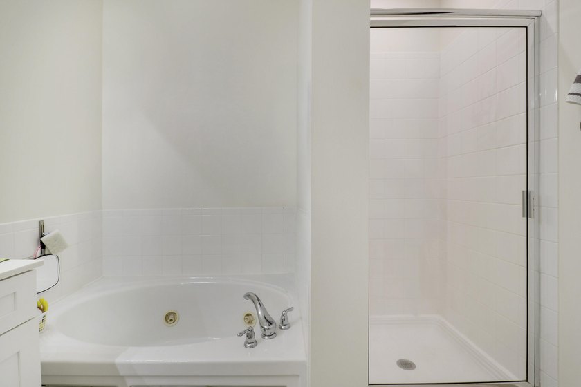 Great Investment Opportunity! Long term tenant in place at - photo 28