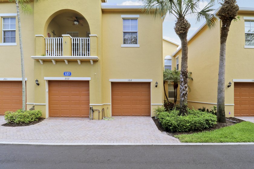 Great Investment Opportunity! Long term tenant in place at - photo 36