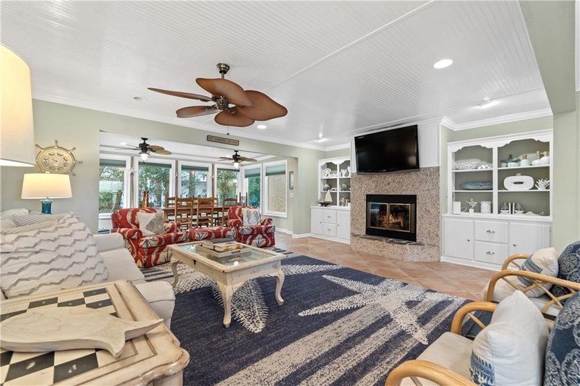 For Sale: Dune Breeze Townhome at 1528 Ocean Boulevard, St - photo 14