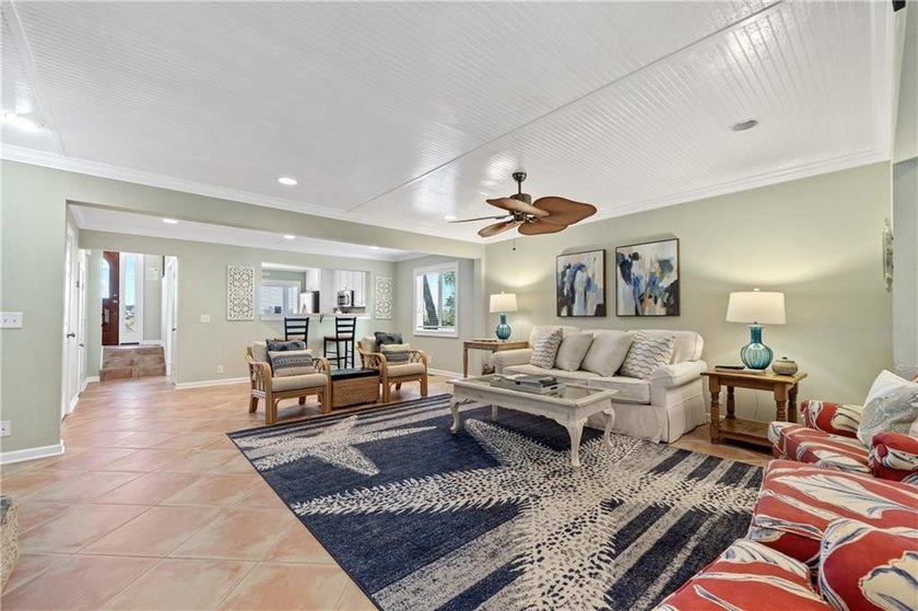 For Sale: Dune Breeze Townhome at 1528 Ocean Boulevard, St - photo 17